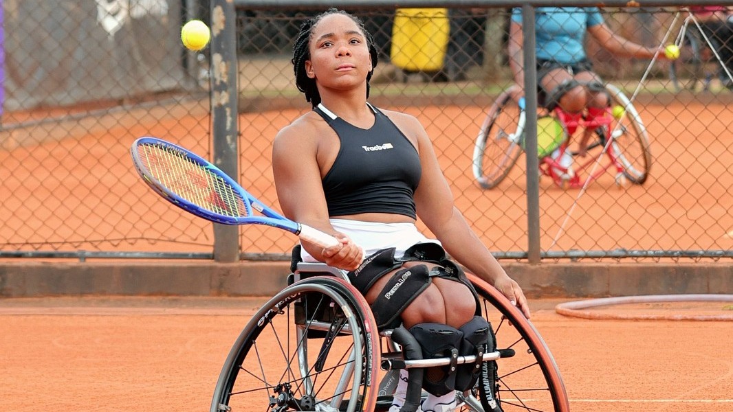 Vitória Miranda embarca para seu 1° Mundial adulto e inicia nova série de torneios