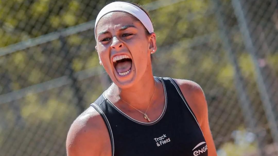 Carol Meligeni vai à final em Cuiabá e busca seu 9° título de simples
