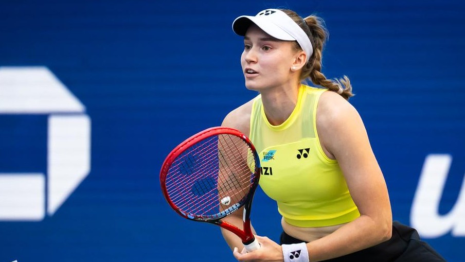 Elena Rybakina vai à semifinal do US Open e será a nova número 1 do mundo