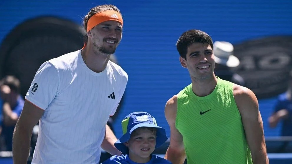 Alcaraz é eliminado em Xangai e Zverev será o número 1 do mundo no fim da temporada 2026