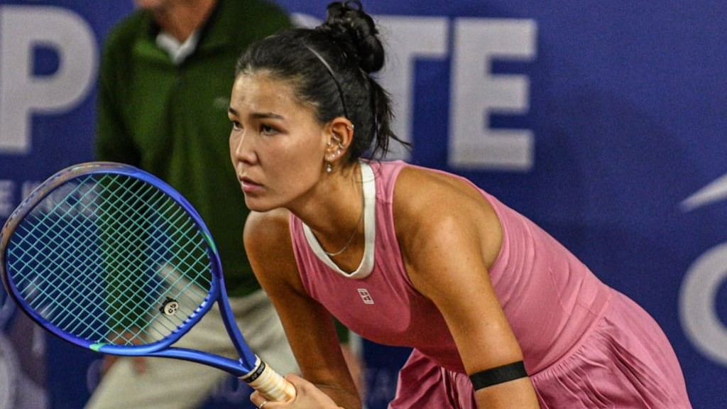 Júlia Konishi estreia bem e vai às oitavas em W35 argentino
