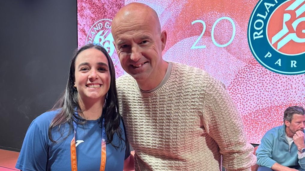 Marina Danzini participa de imersão com vários dos maiores treinadores do mundo durante Roland Garros