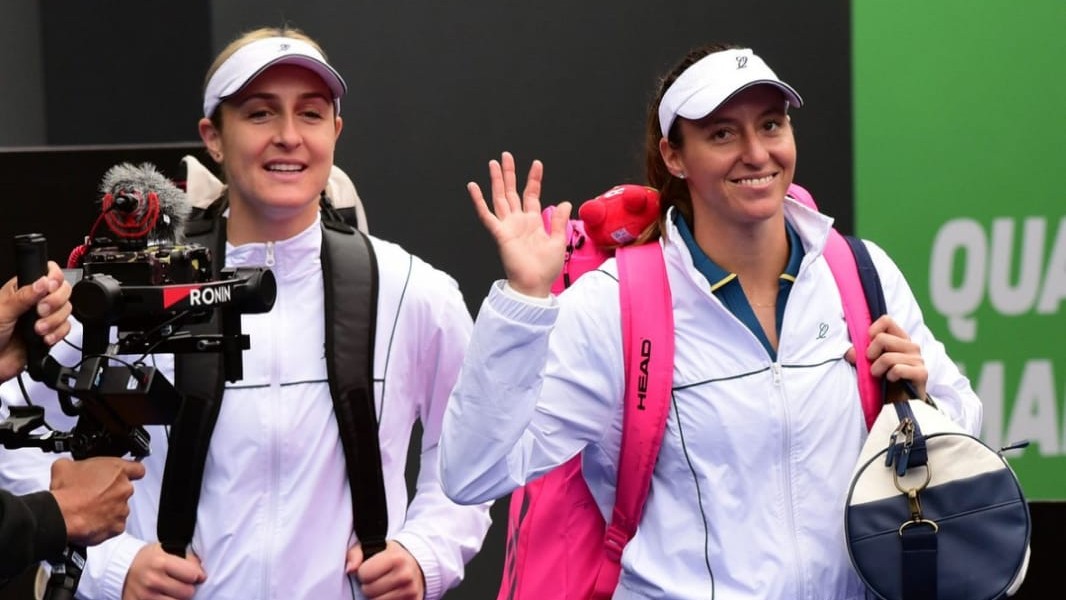 Stefani e Dabrowski enfrentam chinesas neste sábado em busca da final do SP Open