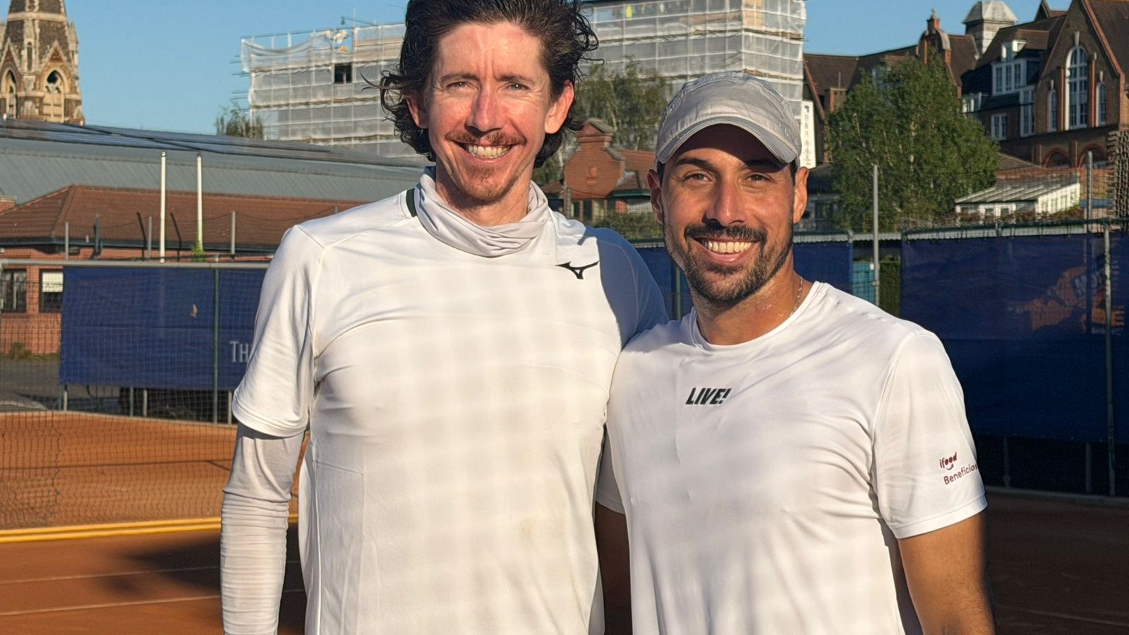 FERNANDO ROMBOLI E SMITH ESTREIAM COM VITÓRIA E FICAM A UM TRIUNFO DA CHAVE PRINCIPAL EM WASHINGTON