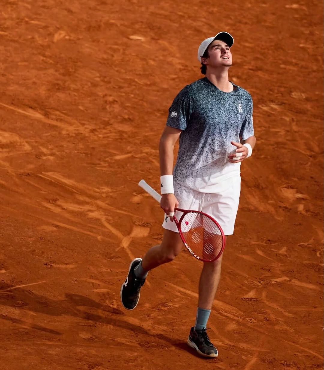 João Fonseca desiste do ATP 500 de Hamburgo por desconforto no pulso
